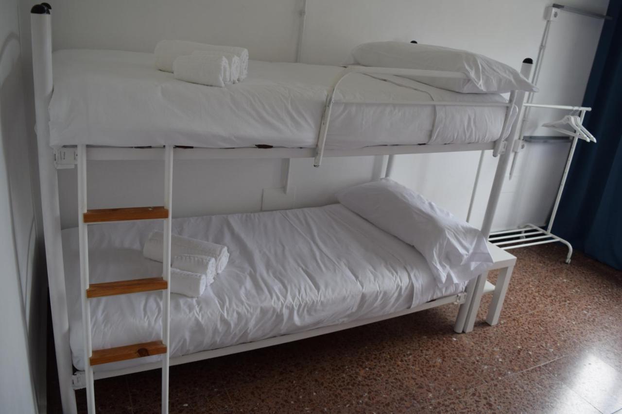 Albergue La Corona1 O Pino Exteriör bild